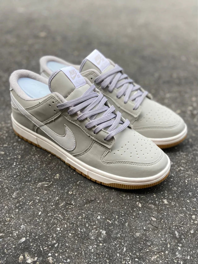 Tênis Nike Dunk Low "Cinza e Branco"