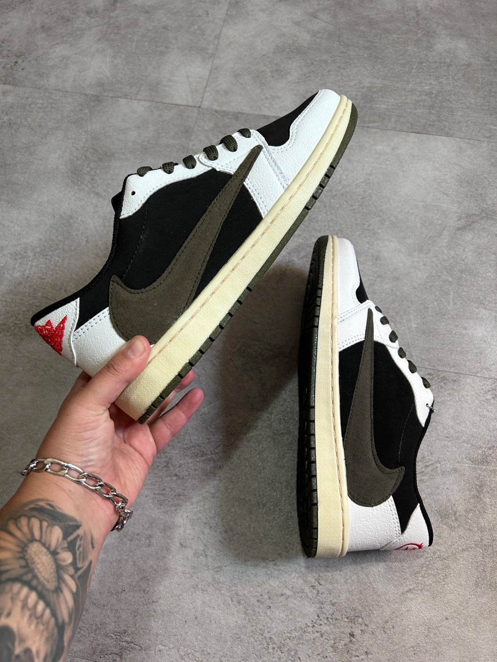 Air Jorda 1 Low Travis Scott
