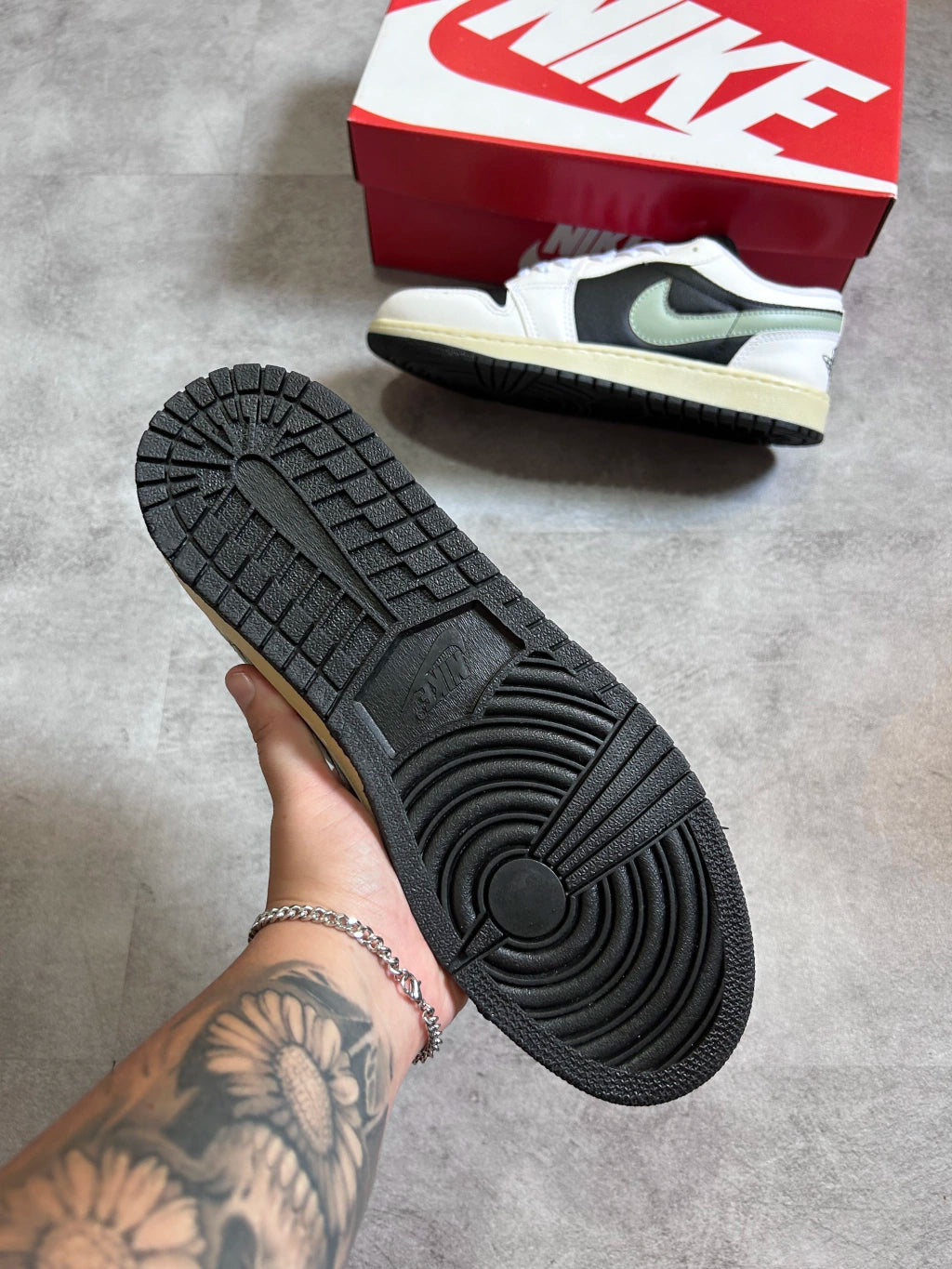 Air Jordan 1 Low