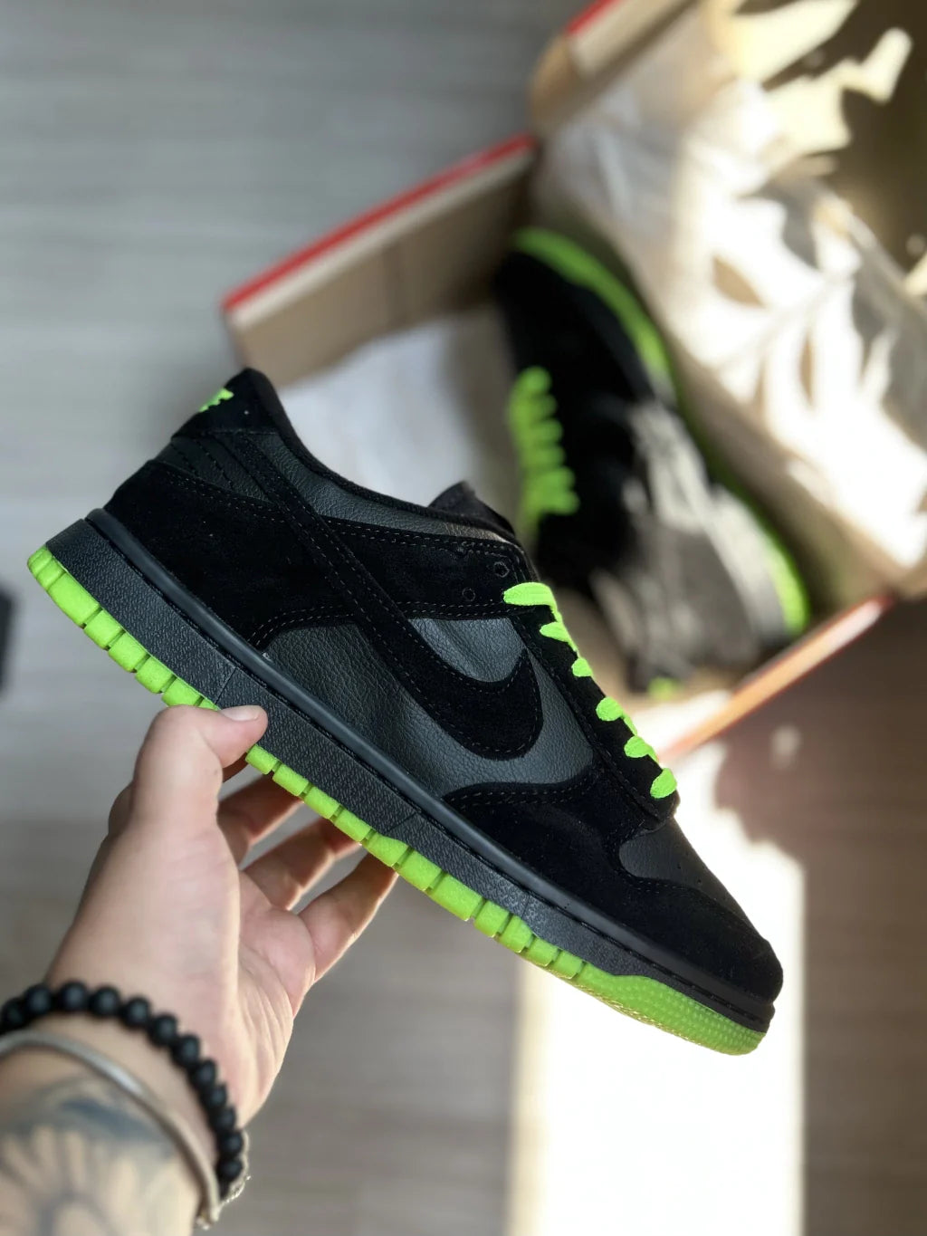 Nike Dunk Low "Preto e Verde"