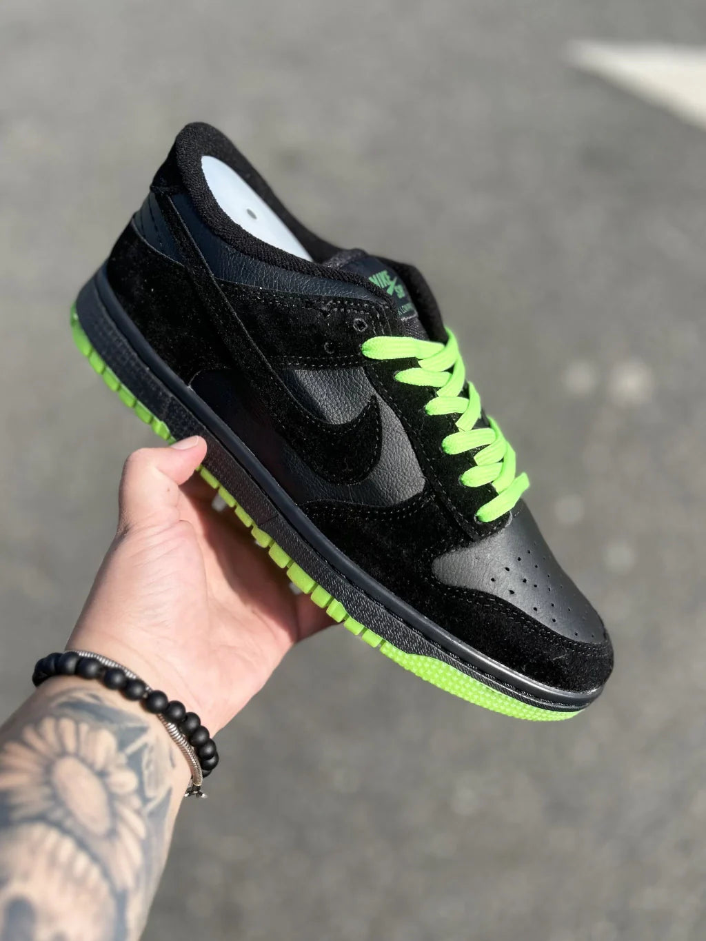 Nike Dunk Low "Preto e Verde"