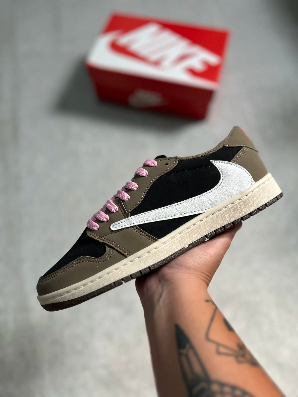 Air Jordan 1 Low Travis Scott