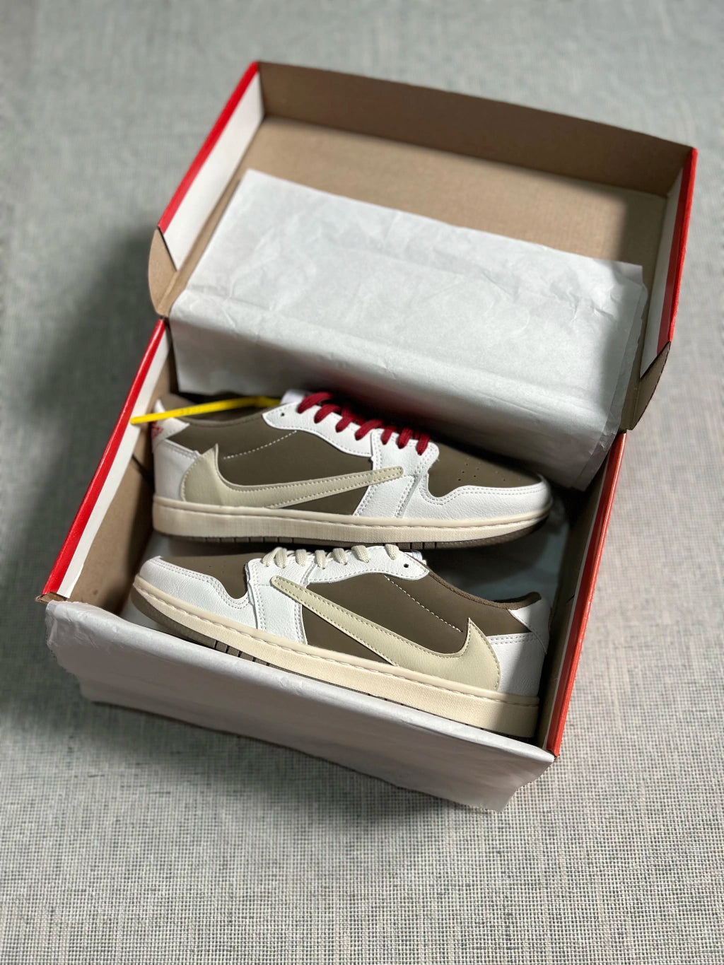 Air Jordan 1 Low Travis Scott