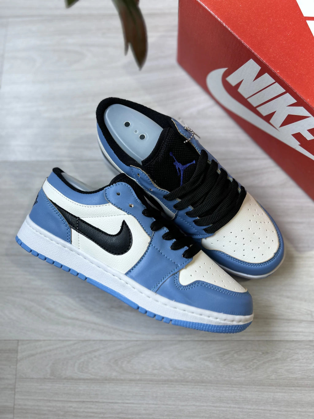 Air Jordan 1 Low
