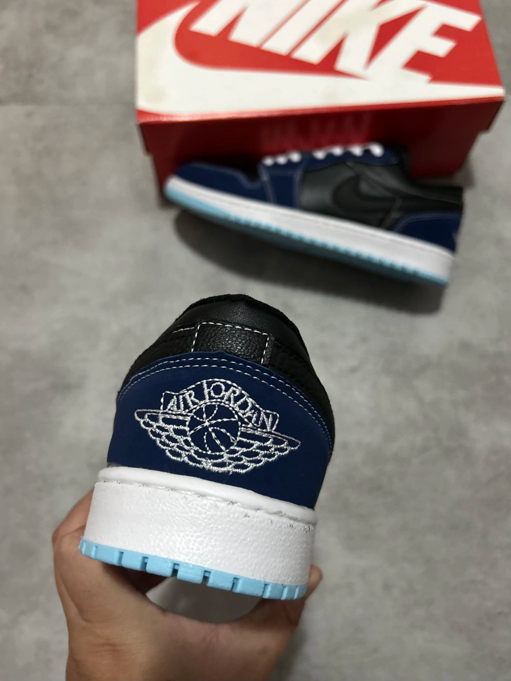 Air Jordan 1 Low