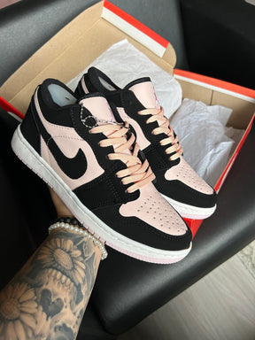Air Jordan 1 Low “Pink e Preto”