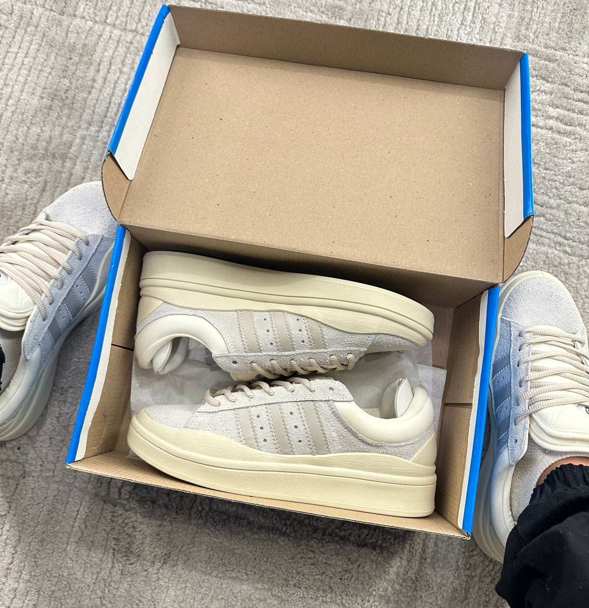 Adidas "Bad Bunny x Campus"
