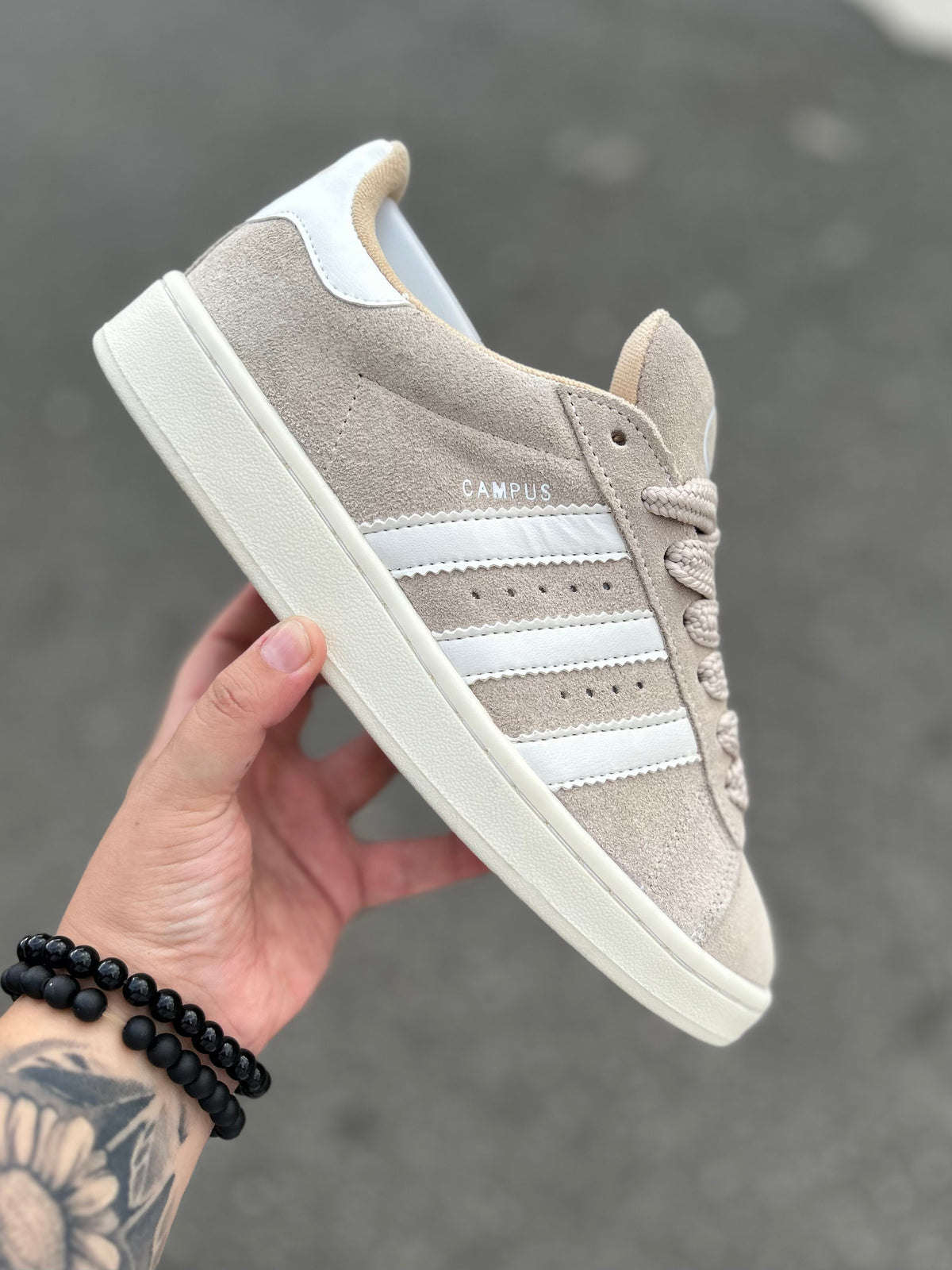 Adidas "Campus 00'S"