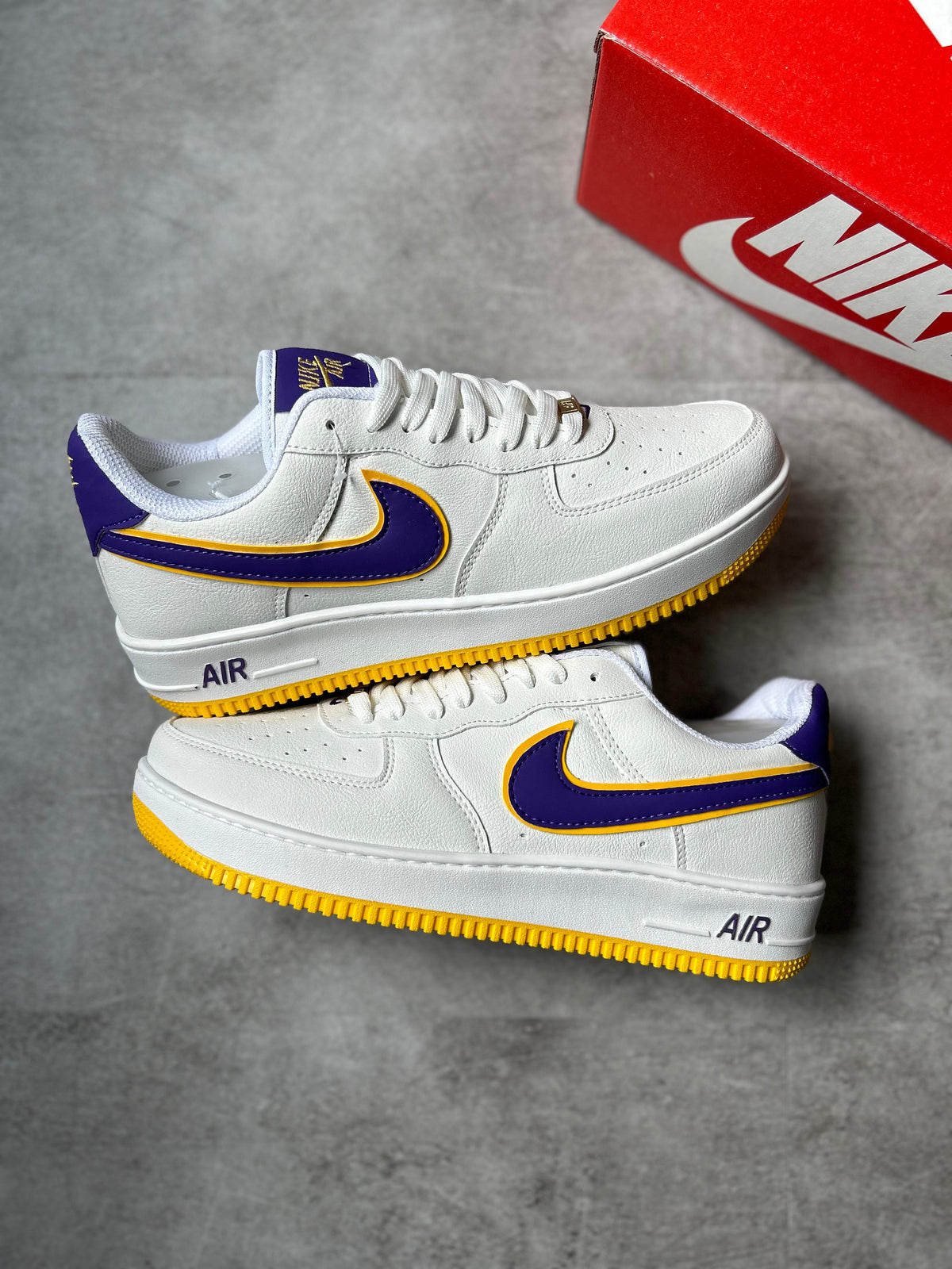 Nike Air Force "Lakers"