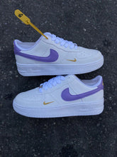 Nike Air Force "Roxo e branco"