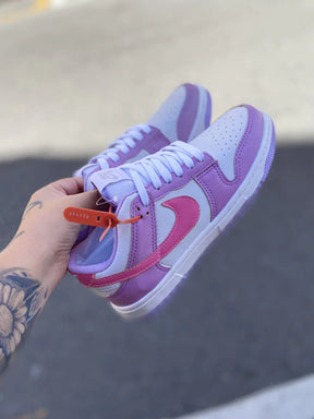 Tênis Nike Dunk Low "Rosa e Branco"