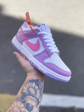 Tênis Nike Dunk Low "Rosa e Branco"