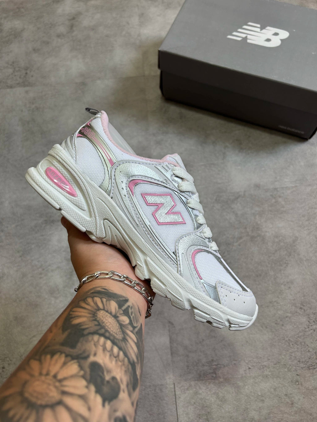 New Balance 530