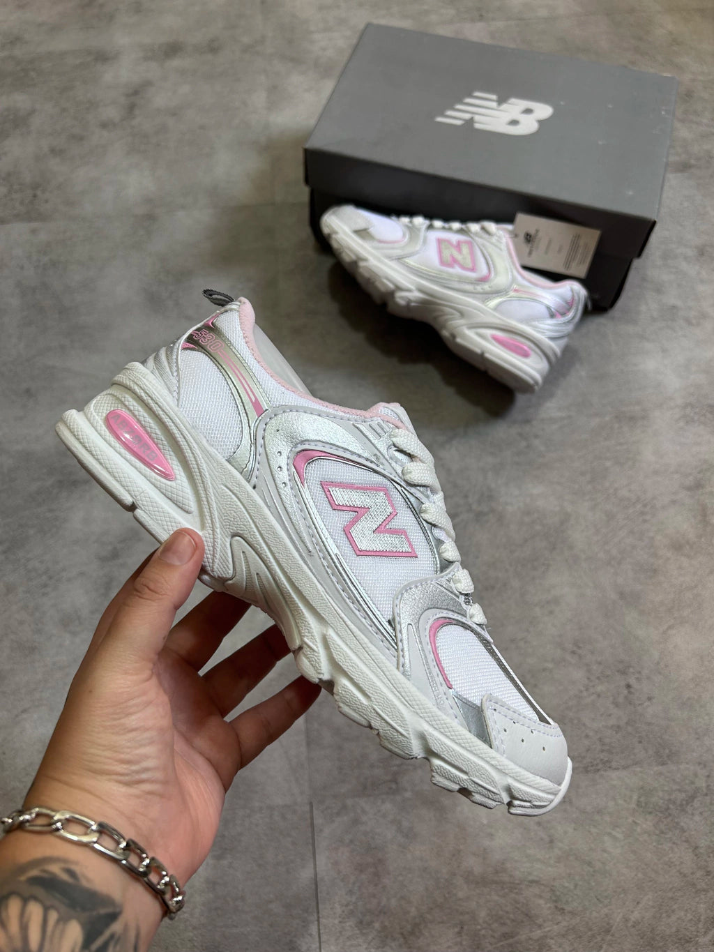 New Balance 530