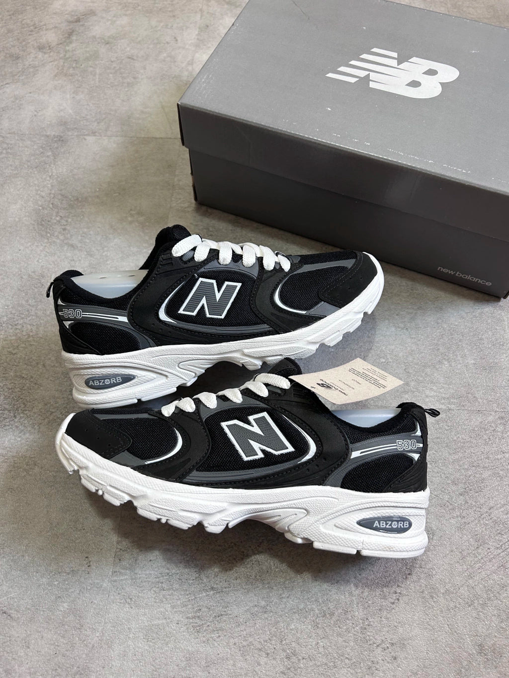 New Balance 530