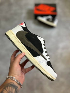Air Jorda 1 Low Travis Scott