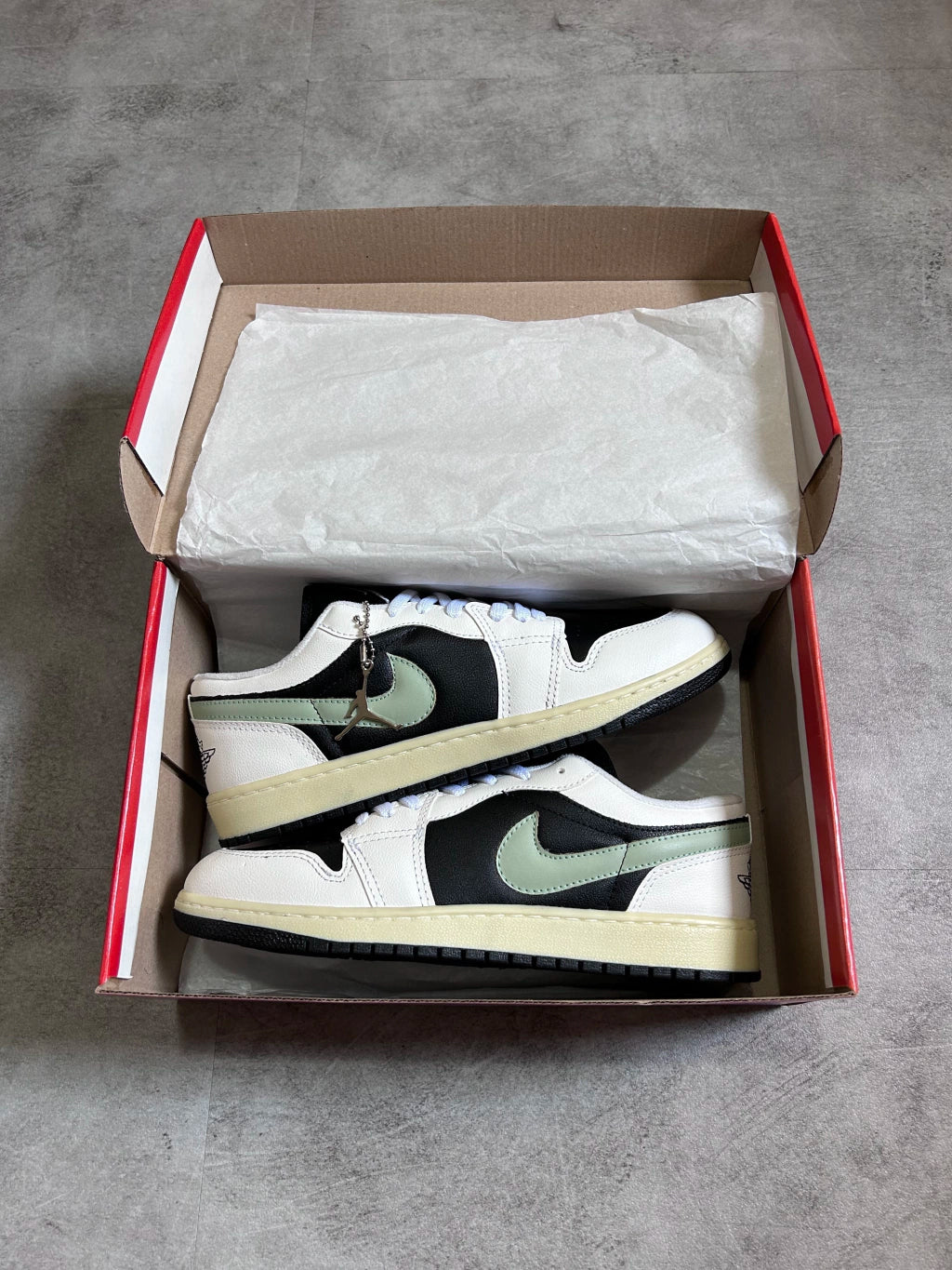 Air Jordan 1 Low