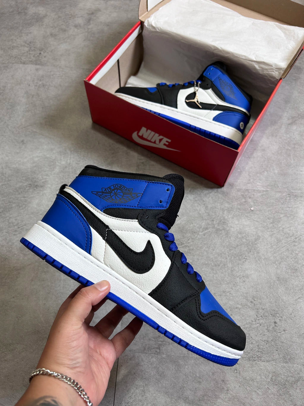 Air Jordan 1