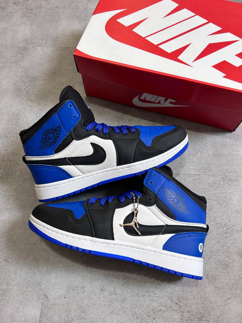 Air Jordan 1