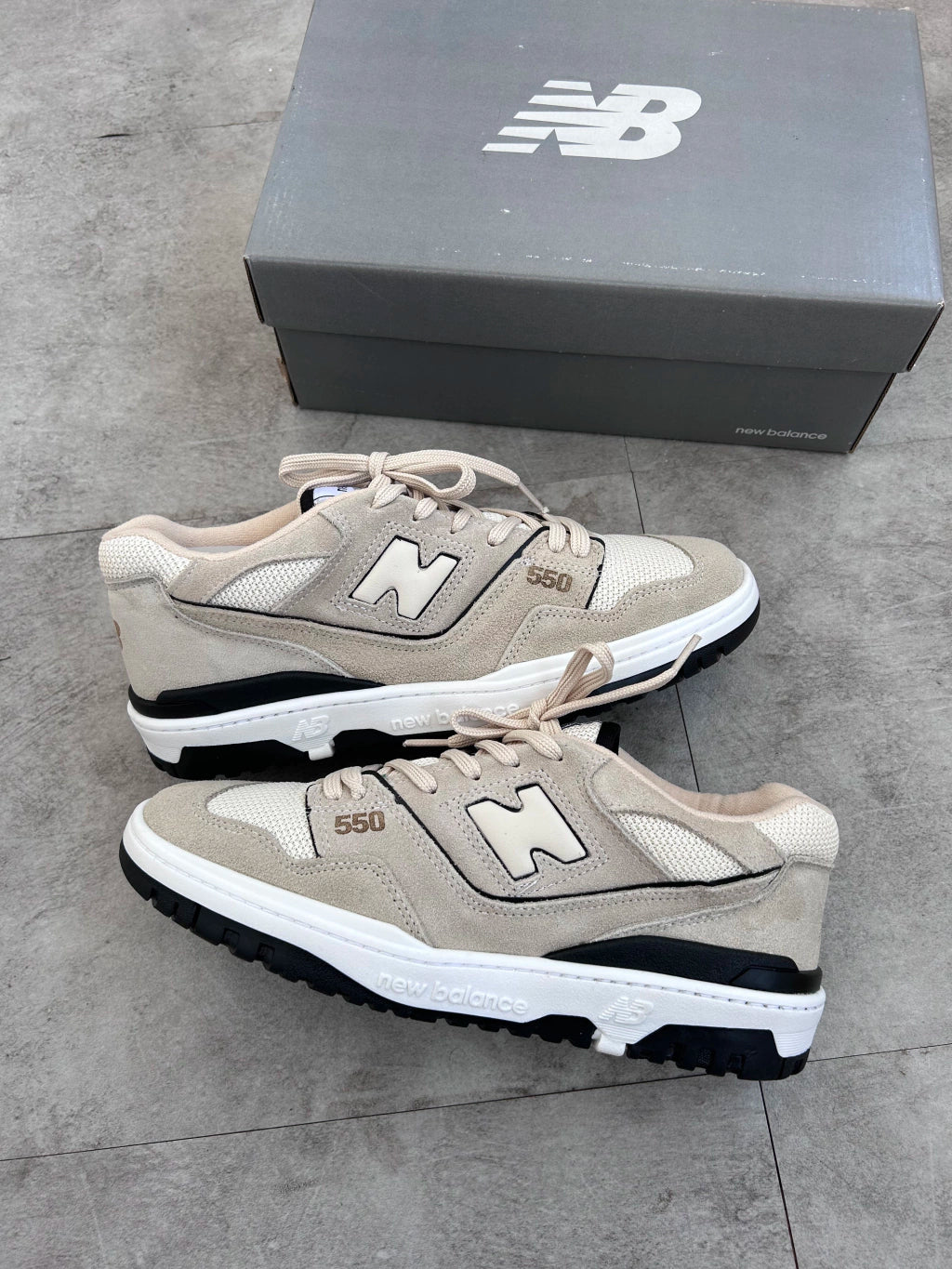 New Balance "550"