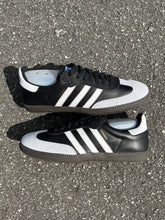 Adidas Samba
