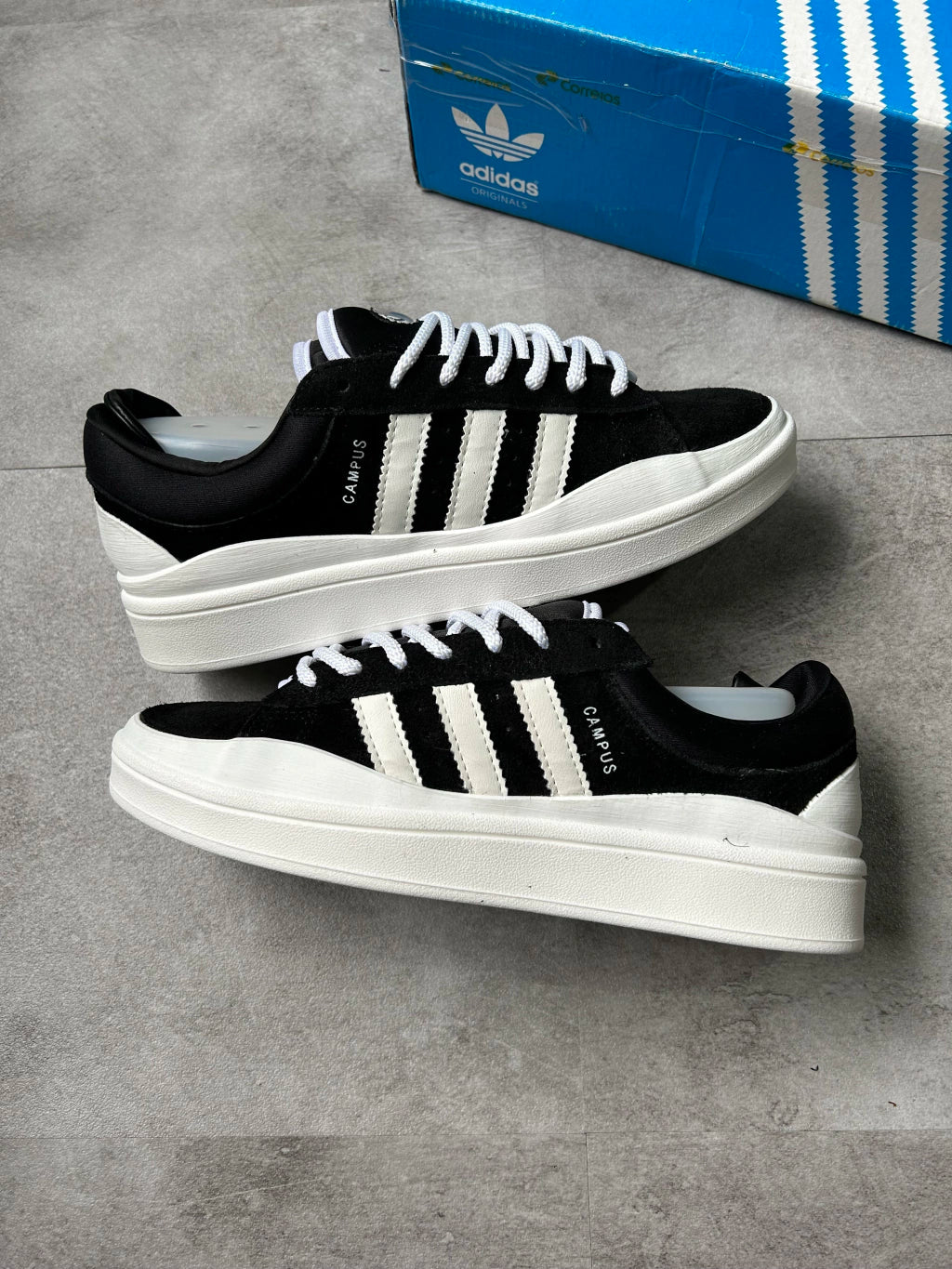 Adidas "Bad Bunny x Campus"