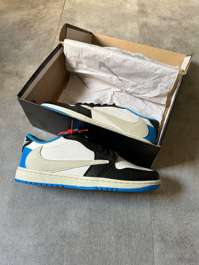 Air Jordan 1 Low Travis Scott