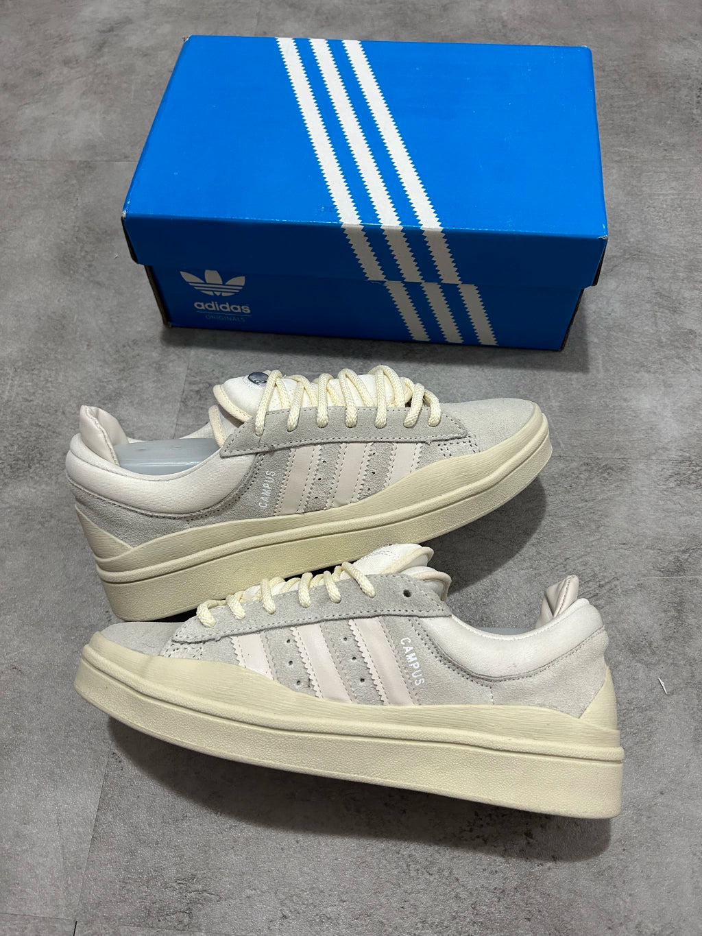 Adidas "Bad Bunny x Campus"