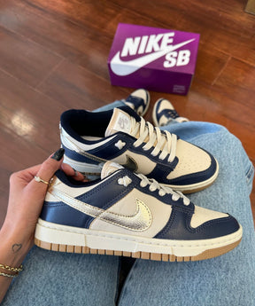 Nike Dunk Low "Azul e Dourado"